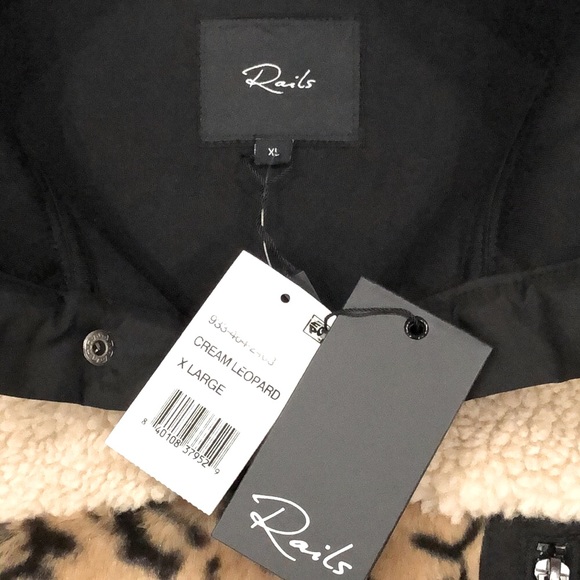 Rails Saga Cream Leopard Mix Faux Fur Jacket NWT - Picture 4 of 12